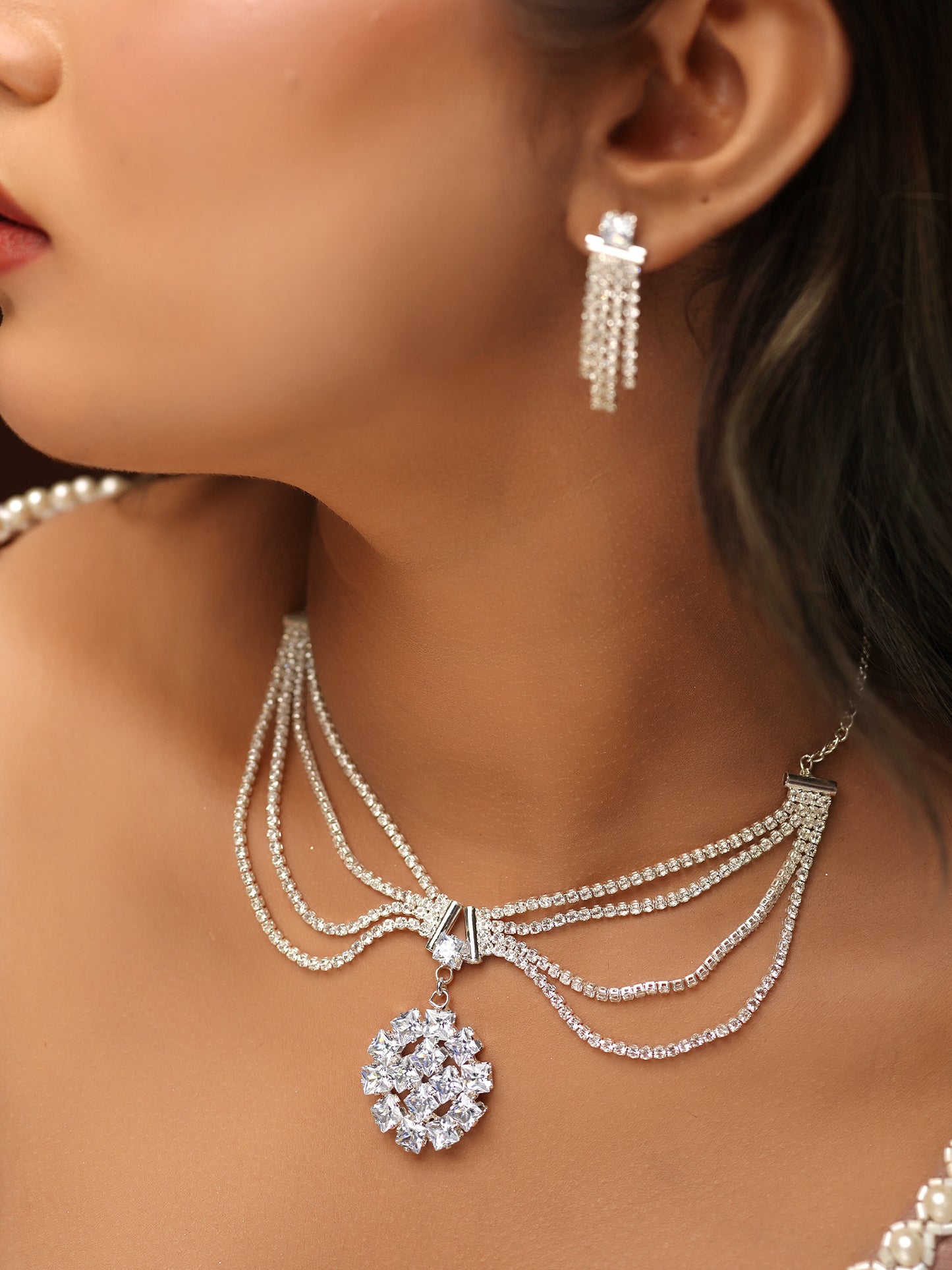 Luminous Petal Cluster Necklace Set