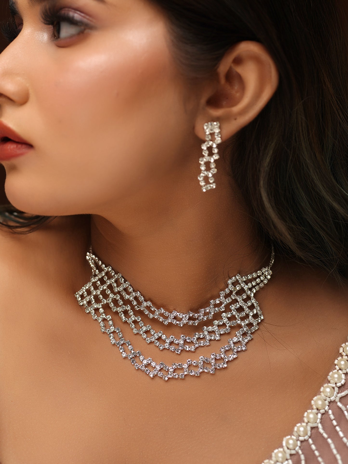 Imperial Grid Diamond Choker Necklace Set