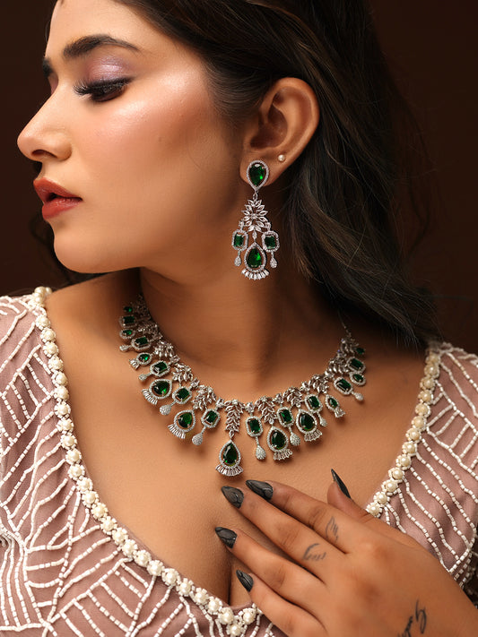 Emerald Diamond Necklace Set